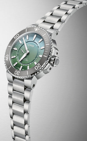 Oris Aquis Dat Watt Limited Edition II Watch