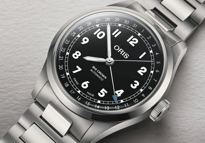 Oris Big Crown Pointer Date 40mm Watch with black dial, steel bracelet, steel case