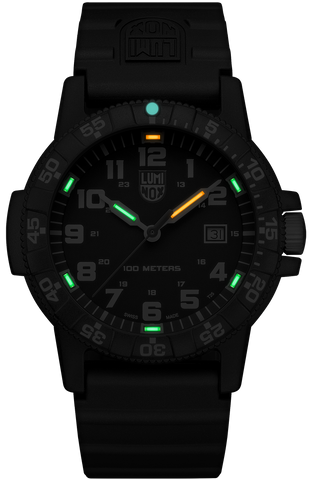 Luminox Sea Turtle Giant 0320 Series Watch XS.0321 - luminous dial view