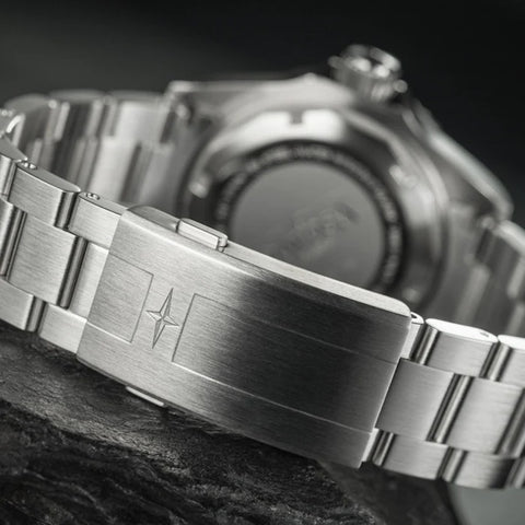 Davosa Ternos Professional Nebulous Automatic Misty White Watch