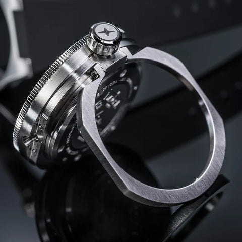 Davosa Watch Apnea Diver product detail view