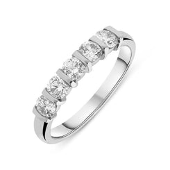 18ct White Gold 0.75ct Diamond Five Stone Bar Set Ring. feu-840.