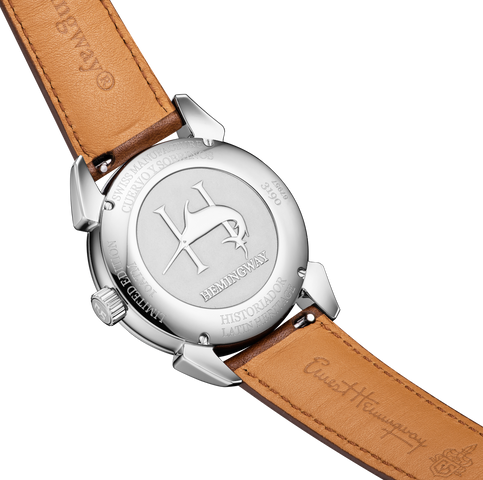 Cuervo y Sobrinos Historiador Hemingway Iconico Limited Edition Watch