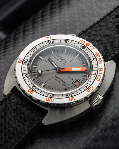 Doxa Sub 300 Ti5 Clive Cussler product image