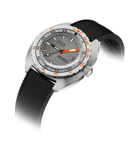 Doxa Sub 300 Ti5 Clive Cussler product image