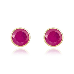 9ct Yellow Gold Ruby 5mm Round Rub Over Set Stud Earrings. 33-23-020.