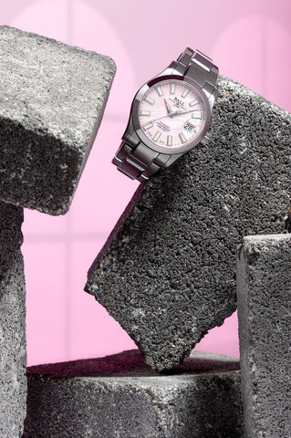 Ball Watch Company Engineer III Marvelight Chronometer 36 Watch with pink dial, steel bracelet, steel case