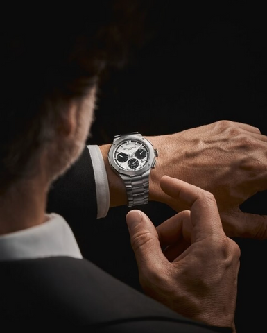 Baume et Mercier Riviera Automatic Chronograph Watch