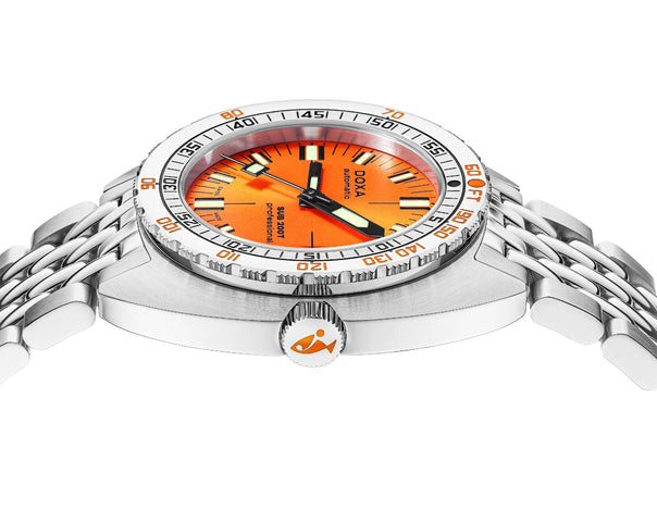 Doxa SUB 200T Professional Sunray Bracelet Watch product image