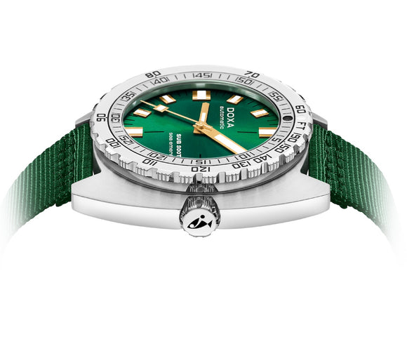 Doxa SUB 300T Sea Emerald Nato Watch