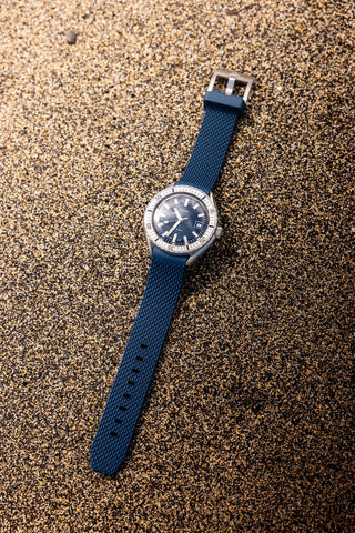 Doxa Sub 200 Caribbean Blue Rubber Watch