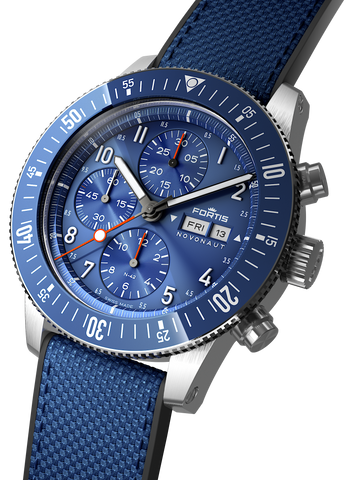 Fortis Novonaut N-42 Cobalt Blue Edition Watch