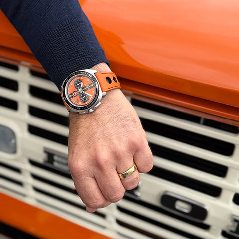 Junghans 1972 Chronoscope Sports Edition Orange with stainless steel case