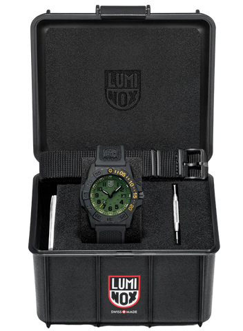 Luminox Navy Seal Foundation 45mm Military Dive Watch XS.3517.NSF.SET - detail view