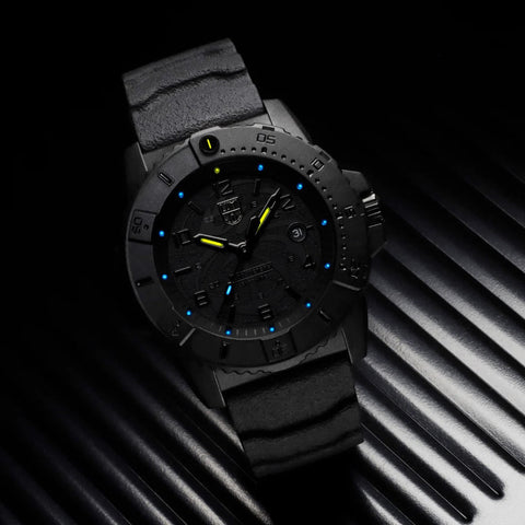 Luminox Navy Seal Foundation Watch XS.3601.BO.NSF - detail view