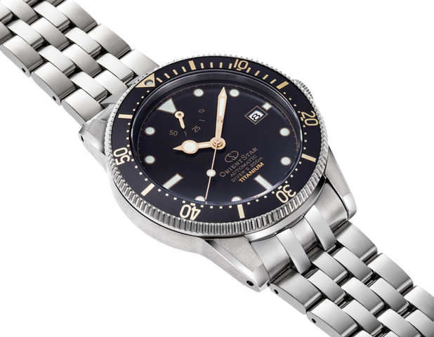 Orient Star M42 Diver 1964 V2 Titanium Watch