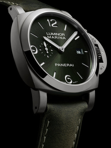 Panerai Luminor Marina 44mm Titanio Green Watch