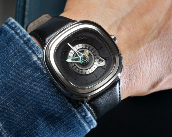 SevenFriday PG1/01 GMT Watch