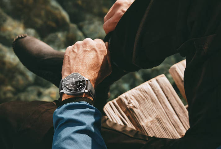 Panerai Submersible QuarantaQuattro Grigio Roccia Watch