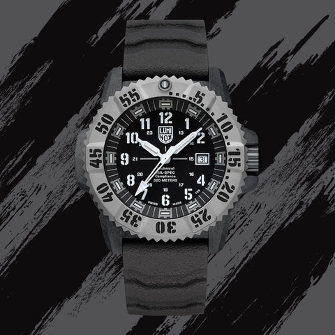 Luminox MIL-SPEC Watch XL.3351.1.SET - detail view