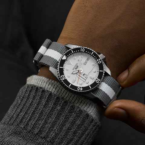 Seiko Watch 5 Sports x Peanuts Surfboard Limited Edition D