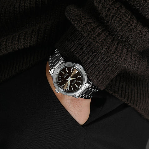Seiko Presage Presage Style 60s Elegant Yet Rugged Brown
