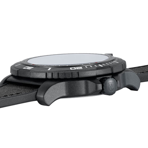 Luminox Ice-Sar 1080 Series XL.1081 - detail view