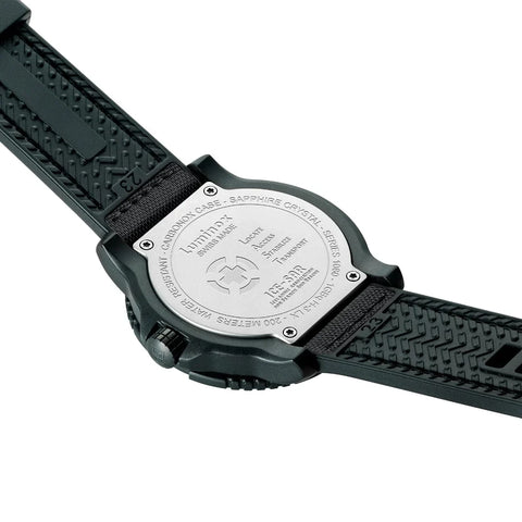 Luminox Ice-Sar 1080 Series XL.1081 - detail view