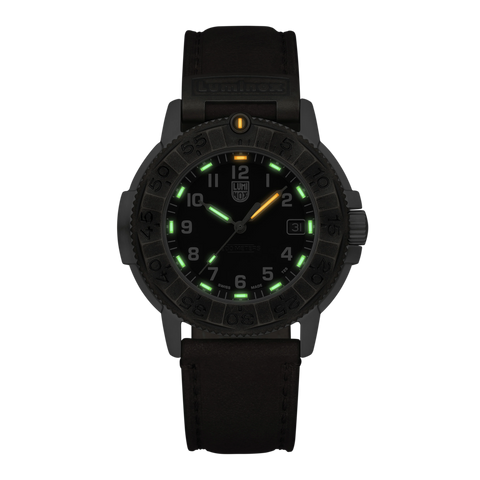 Luminox Adventure 1300 Series Watch Brown Leather XL.1301.LG - detail view