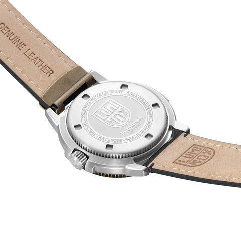 Luminox Adventure 1300 Series Watch XL.1301 - detail view