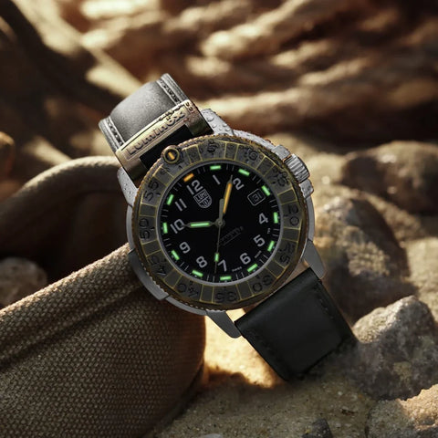 Luminox Adventure 1300 Series Watch XL.1301 - detail view
