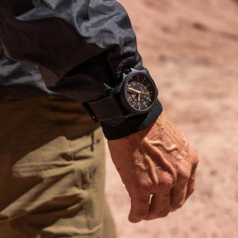 Luminox Atacama Field 1960 Series XL.1970.2 - detail view