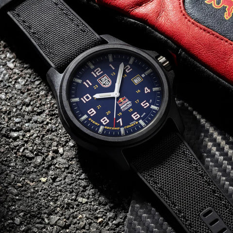 Luminox Red Bull Racing Limited Edition Rubber Strap XL.1970.ARB.N - detail view