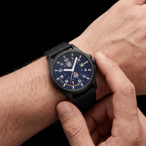 Luminox Red Bull Racing Limited Edition Rubber Strap XL.1970.ARB.N - detail view