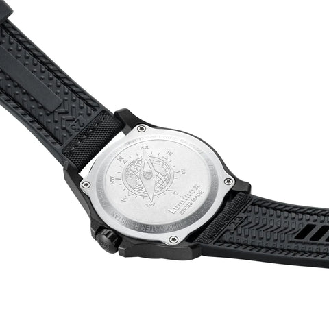 Luminox Atacama Field 1960 Series Beige Dial XL.1971.2 - detail view