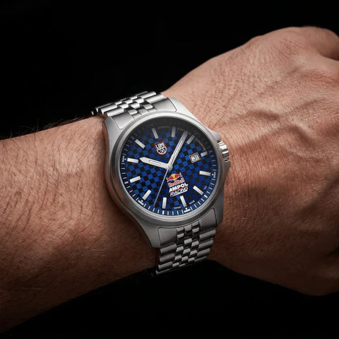 Luminox Red Bull Racing Limited Edition Bracelet XL.2523.ARB.N - detail view