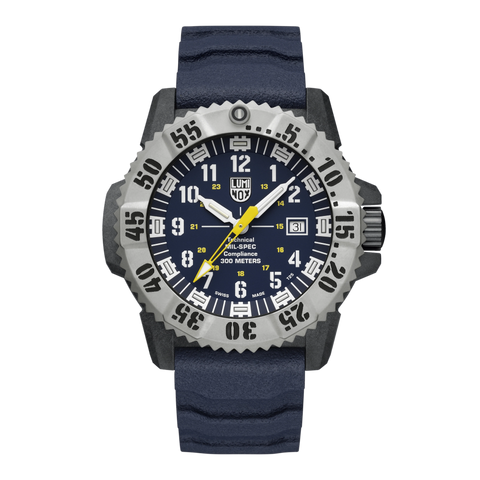 Luminox Mil-Spec Inspired 3350 Series XL.3355.2 - detail view