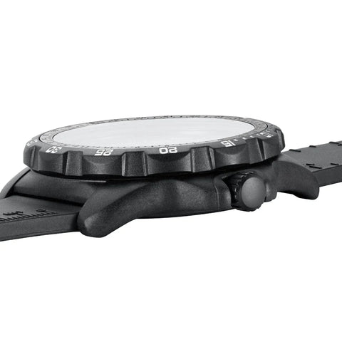 Luminox Recon Nav Spec 8830 Series XL.8837.2 - detail view