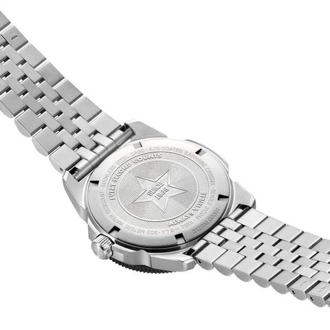 Luminox Watch Pacific Diver 3120M Series XS.3126M.1 - detail view