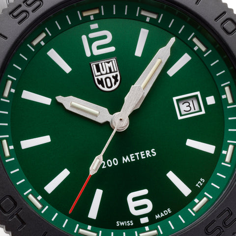 Luminox Pacific Diver Black Steel Green Watch XS.3137.B - detail view