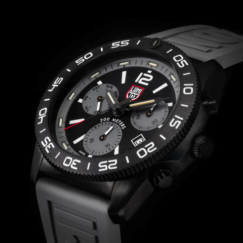Luminox Pacific Diver Chronograph 3140 Series XS.3148 - detail view