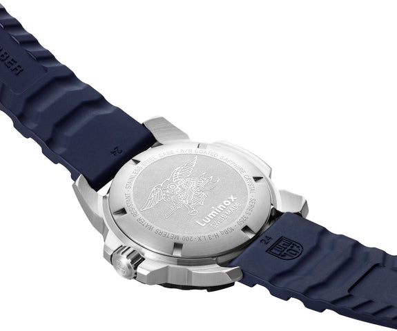 Luminox Navy Seals RSC 3250 Series Watch XS.3253.CB - detail view