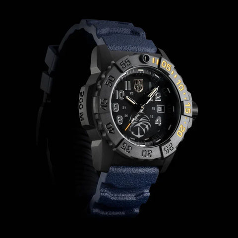 Luminox Navy Seal Foundation The Guardian XS.3505.NSF.N - detail view