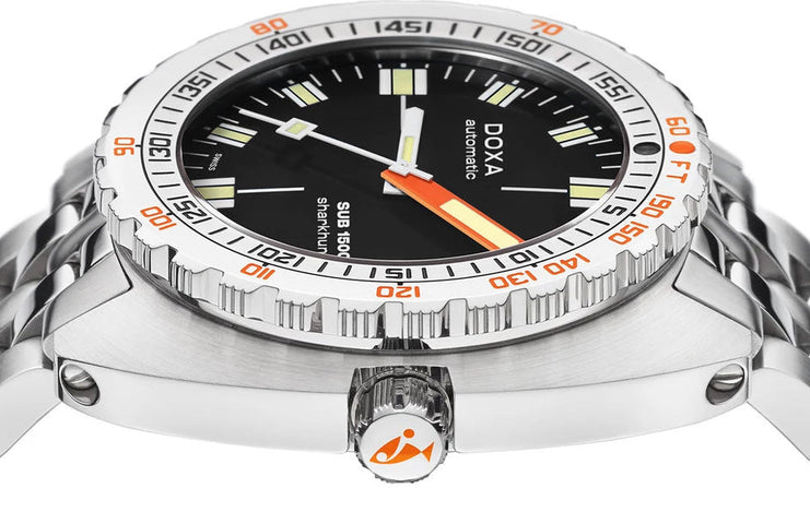 Doxa SUB 1500T Sharkhunter Bracelet Watch product image