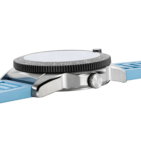 Luminox Pacific Diver Ripple Collection 3120M Series Watch XS.3124M - detail view