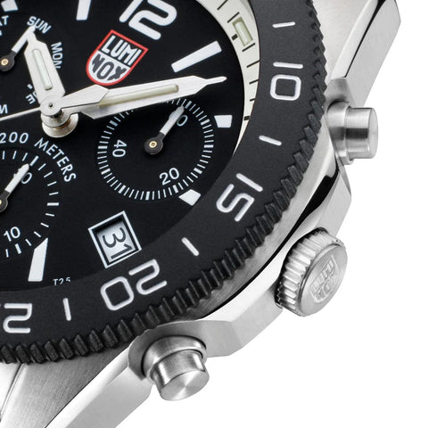 Luminox Pacific Diver Chronograph 44mm 3140 Series Watch XS.3141.M - detail view