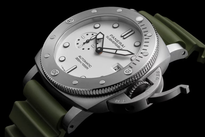 Panerai Submersible QuarantaQuattro Bianco Watch