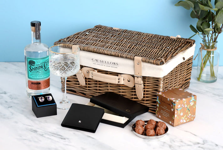 The Buxton Hamper, S239
