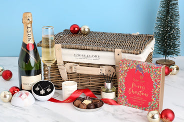 The Christmas Wishes Hamper, S256