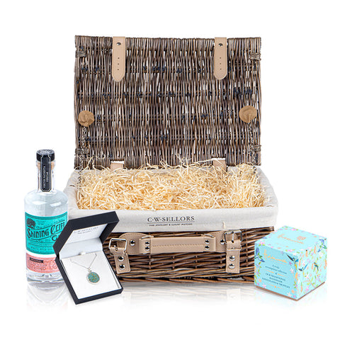 The Heart of the Peak District Hamper